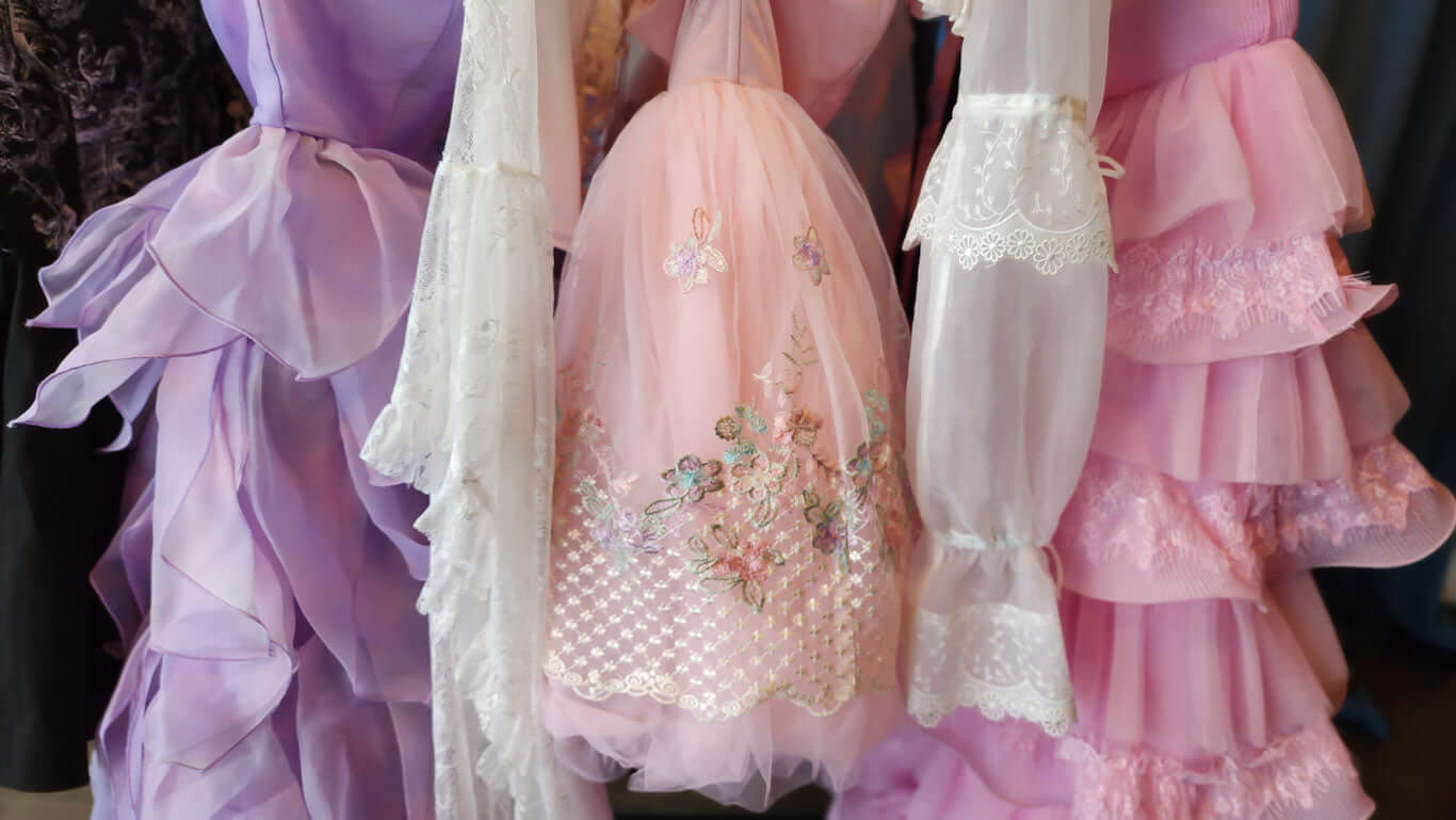 Our Manufacturing Banner Image Showing Our Fabrics